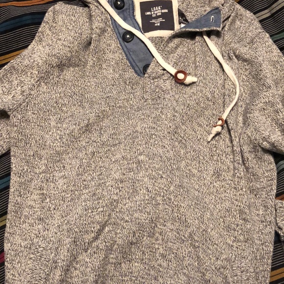 H&M Sweater - Picture 3 of 4